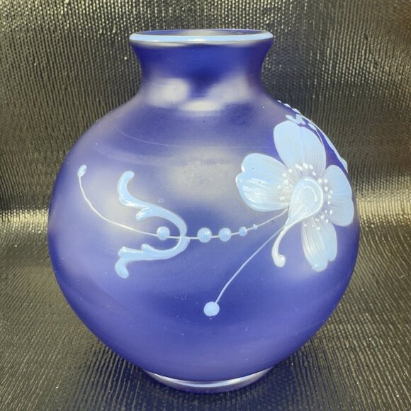 Vintage Bohemian Hand Blown Art Glass Enameled Flower Paint Vase Bowl Blue VTG - Picture 15 of 16